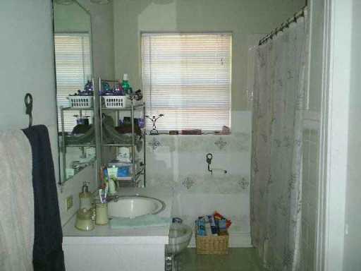 917 Twin Bridges Road Alexandria, LA 71303 - Photo 4 of 5 Gallery Image 4