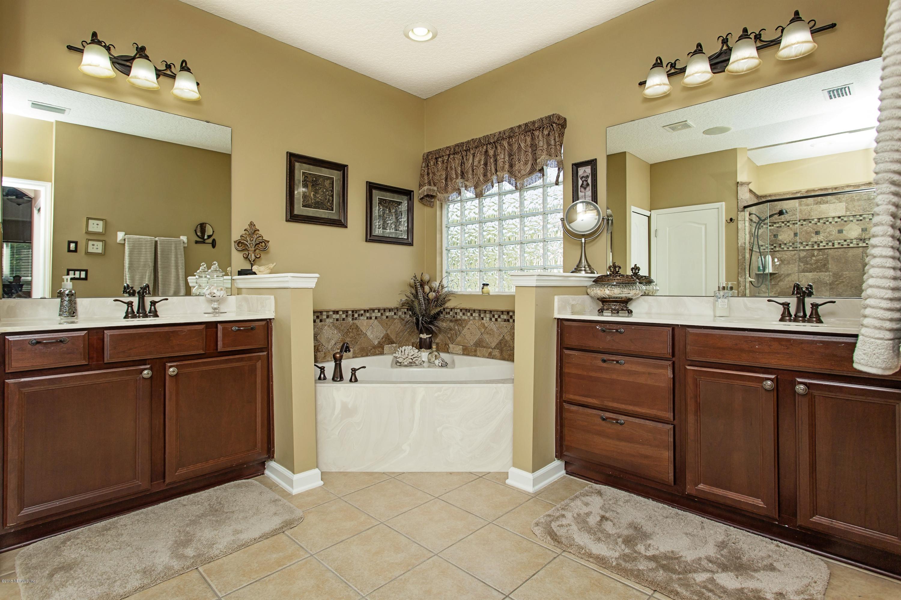 6027 Shadehill Road Jacksonville, FL 32258 - Photo 15 of 28 015_Master Bathroom