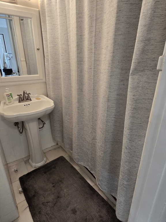 21 Beacon Street, Unit 10C Boston, MA 02108 - Photo 12 of 20