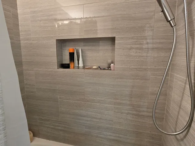 $3,100 | 21 Beacon Street, Unit 10C, Boston, MA 02108