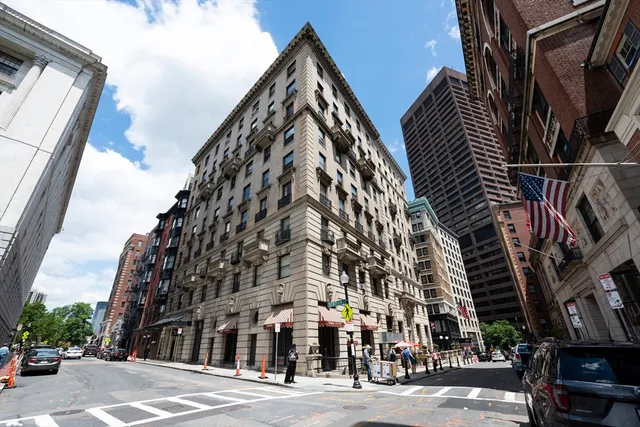$3,100 | 21 Beacon Street, Unit 10C, Boston, MA 02108