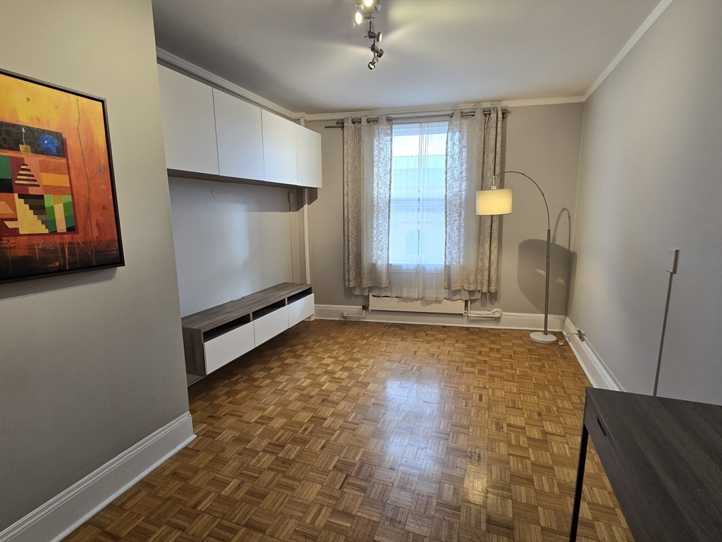 21 Beacon Street, Unit 10C Boston, MA 02108 - Photo 24 of 29