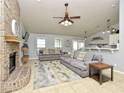 $395,000 | 188 Turkey Run, Marble Falls, TX 78654