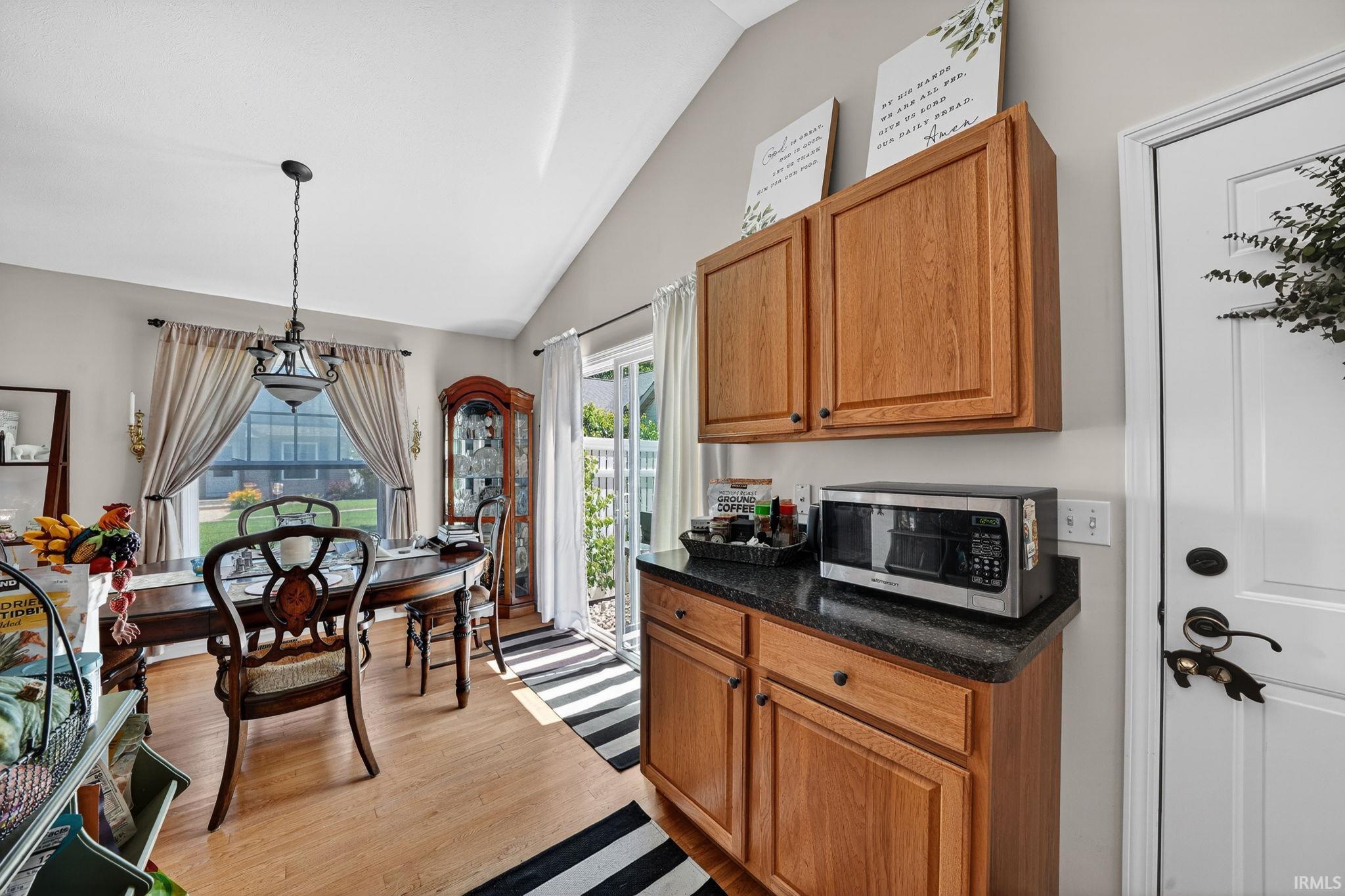 3602 Raleigh Court Mishawaka, IN 46545 - Photo 9 of 22