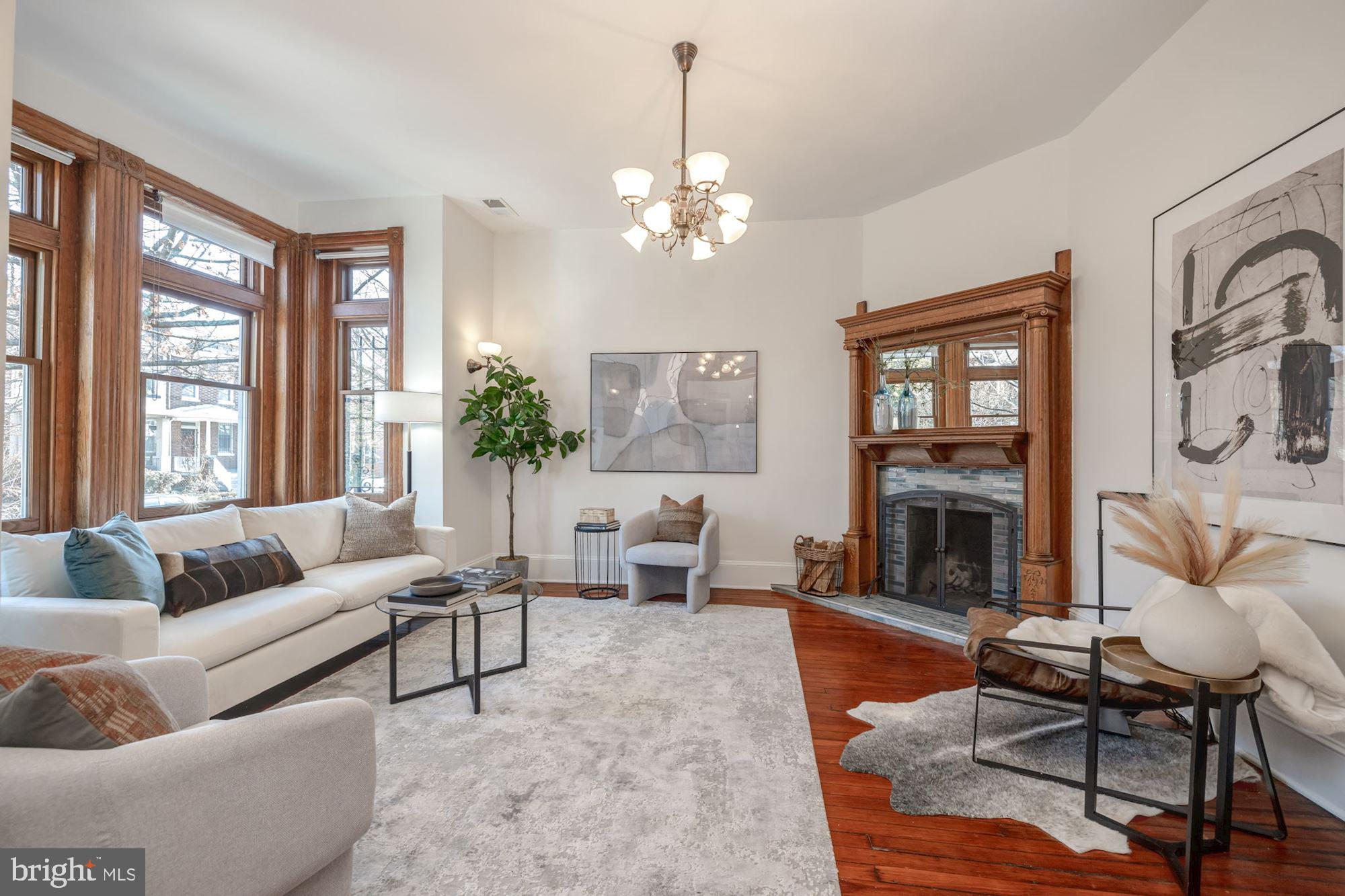 1850 3rd Street Northwest Washington, DC 20001 - Photo 4 of 27 Formal Living Room