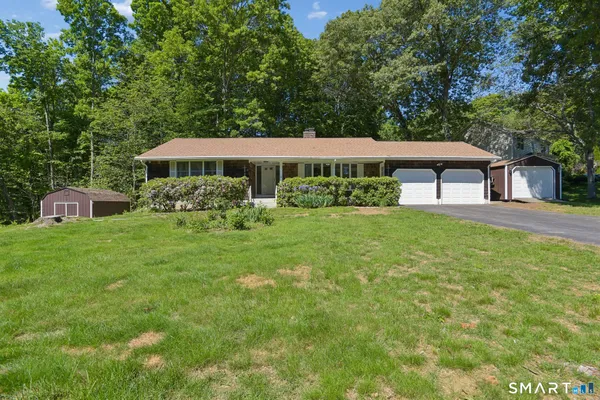 $449,900 | 10 Chris Drive, Montville, CT 06382