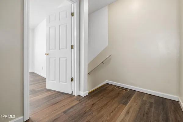 $1,400 | 1109 Skyline Drive, Unit 1, Johnson City, TN 37604