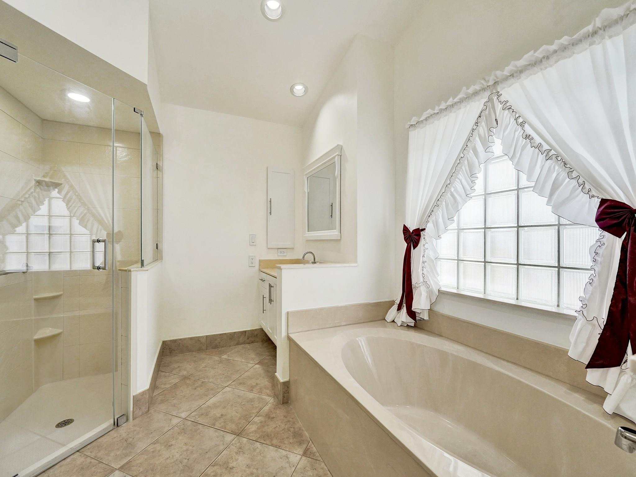 6298 Brava Way Boca Raton, FL 33433 - Photo 52 of 91 Photo 52