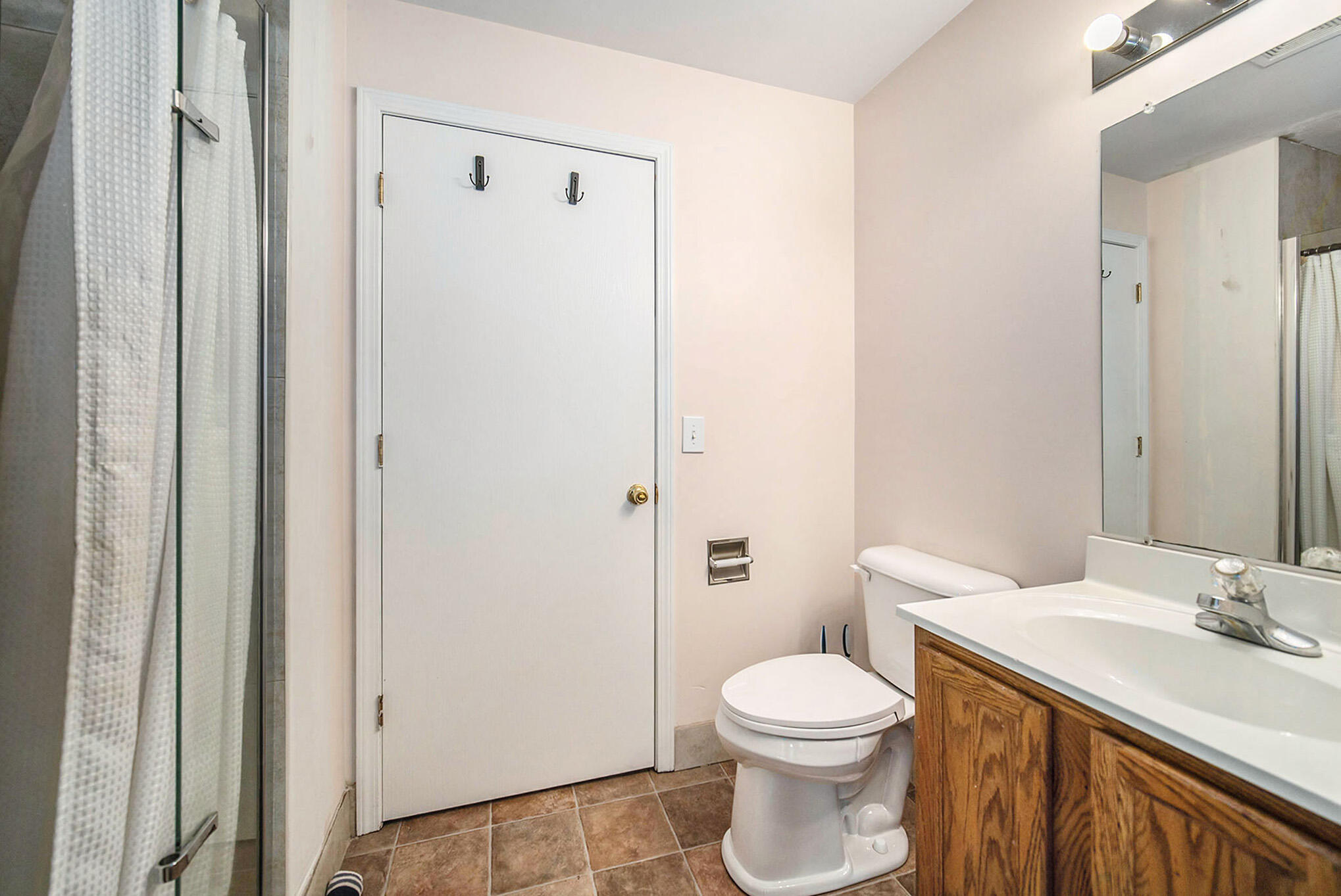 390 Ambs Road Michigan Center, MI 49254 - Photo 10 of 35 Full bath