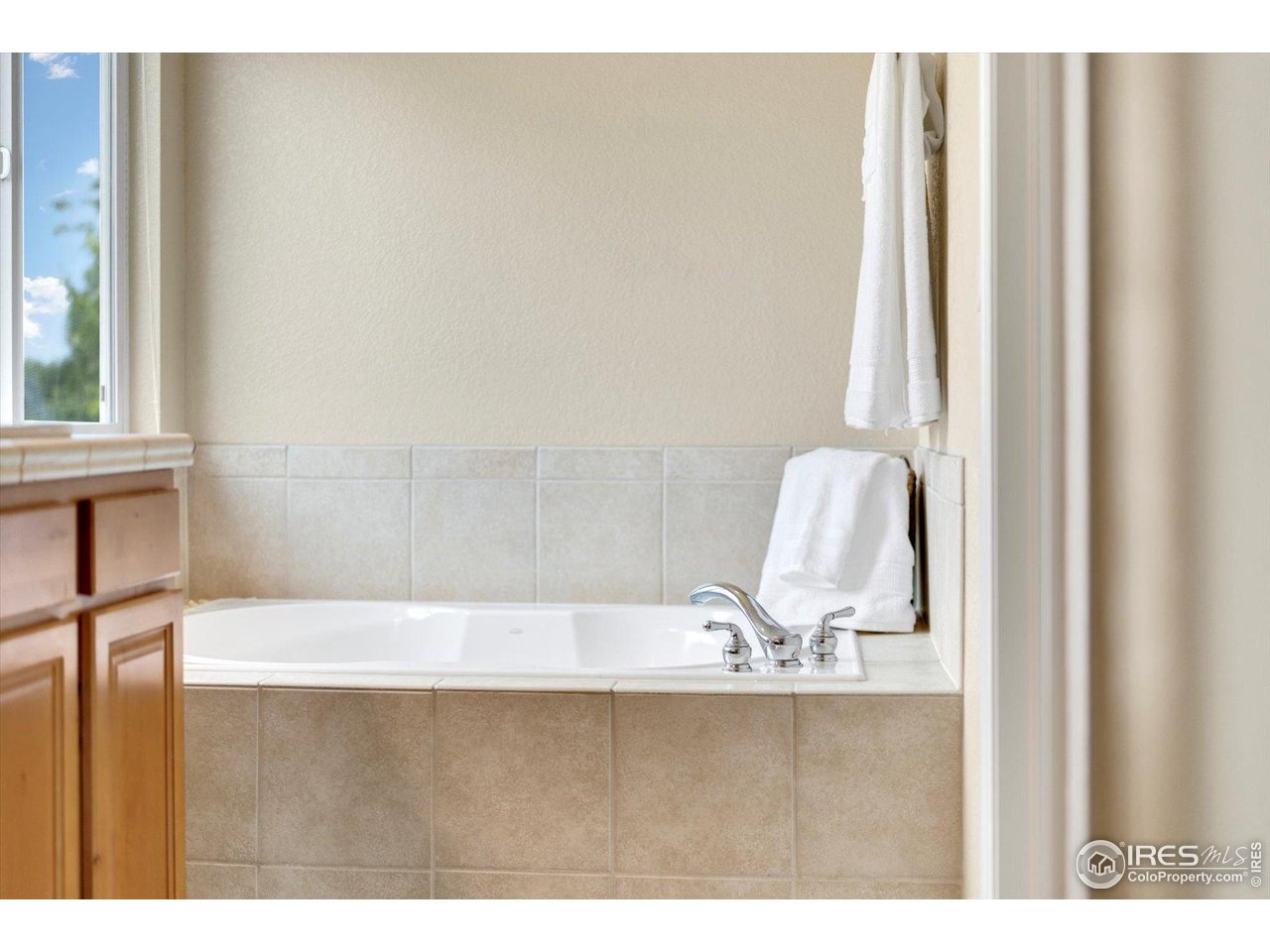 16836 Roberts Street Mead, CO 80542 - Photo 23 of 27 a bathroom with a sink