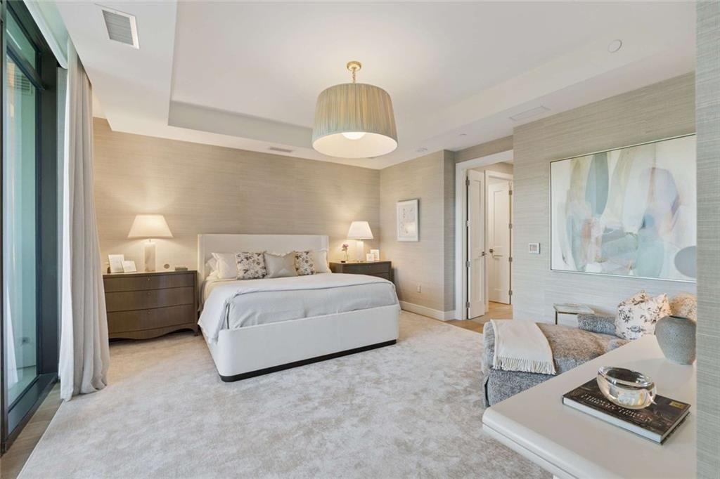 2520 Peachtree Road, Unit 603 Atlanta, GA 30305 - Photo 33 of 91 a bedroom with a bed and window