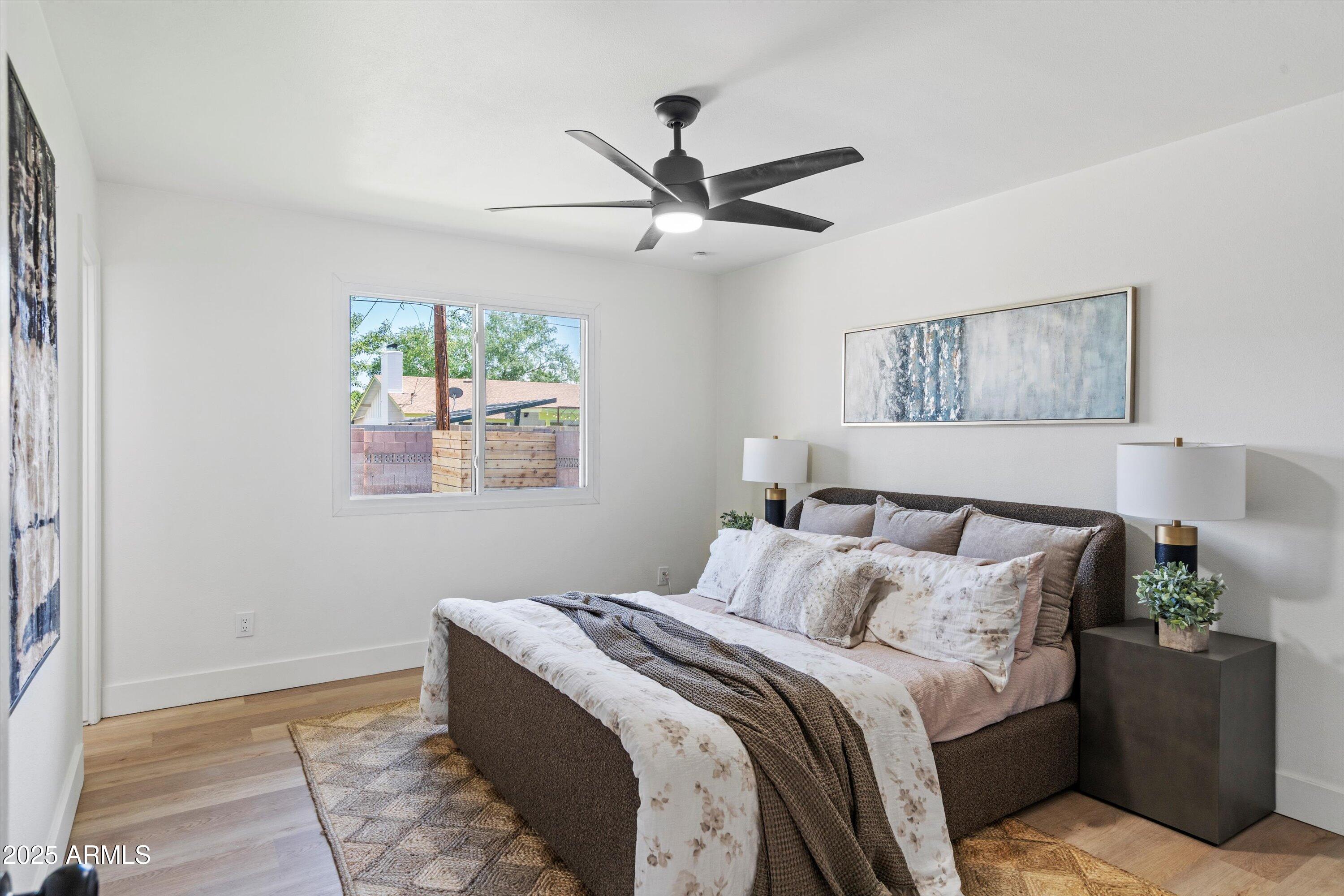 1713 West Royal Palm Road Phoenix, AZ 85021 - Photo 14 of 25 Master Bedroom
