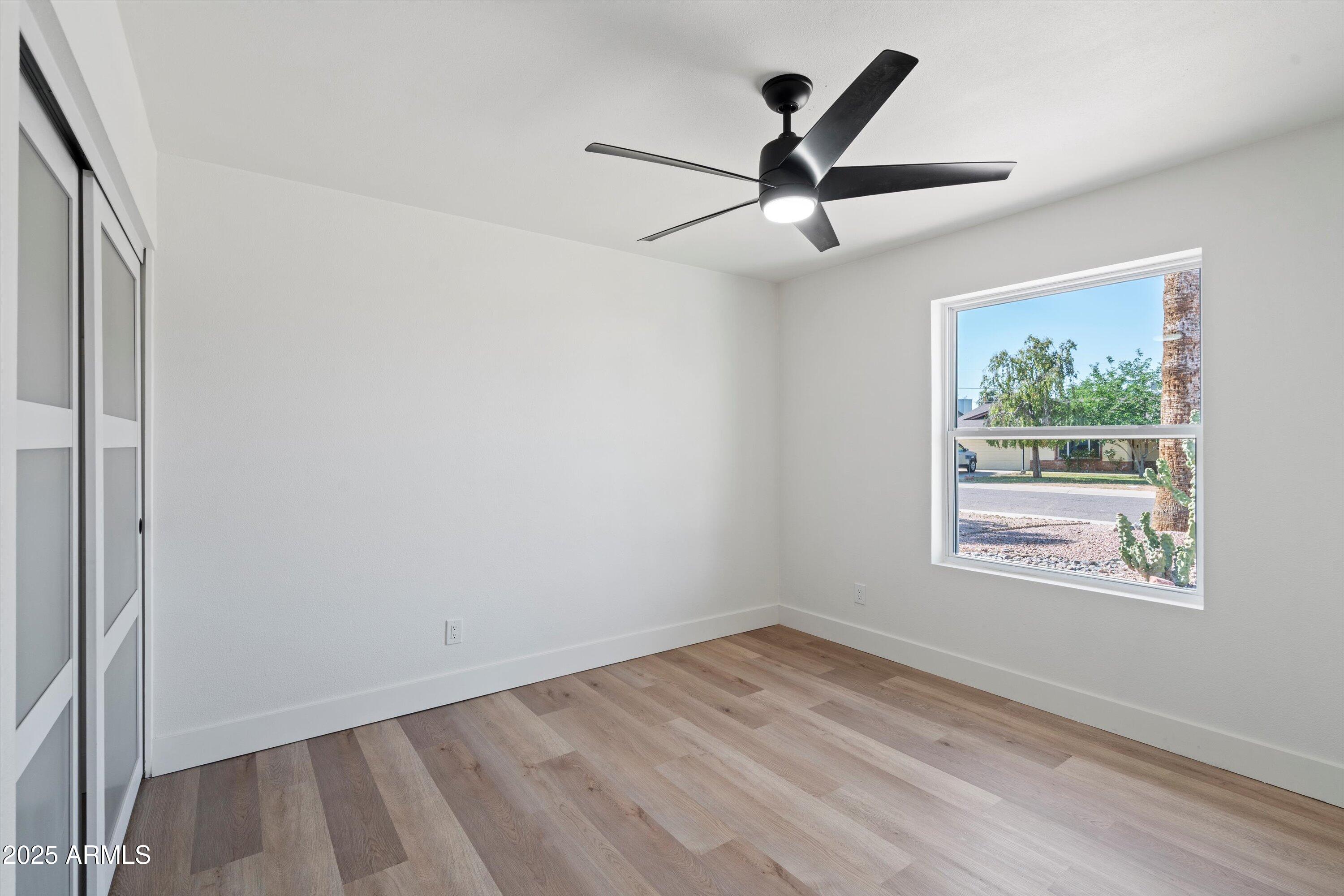 1713 West Royal Palm Road Phoenix, AZ 85021 - Photo 17 of 25 Bedroom 1