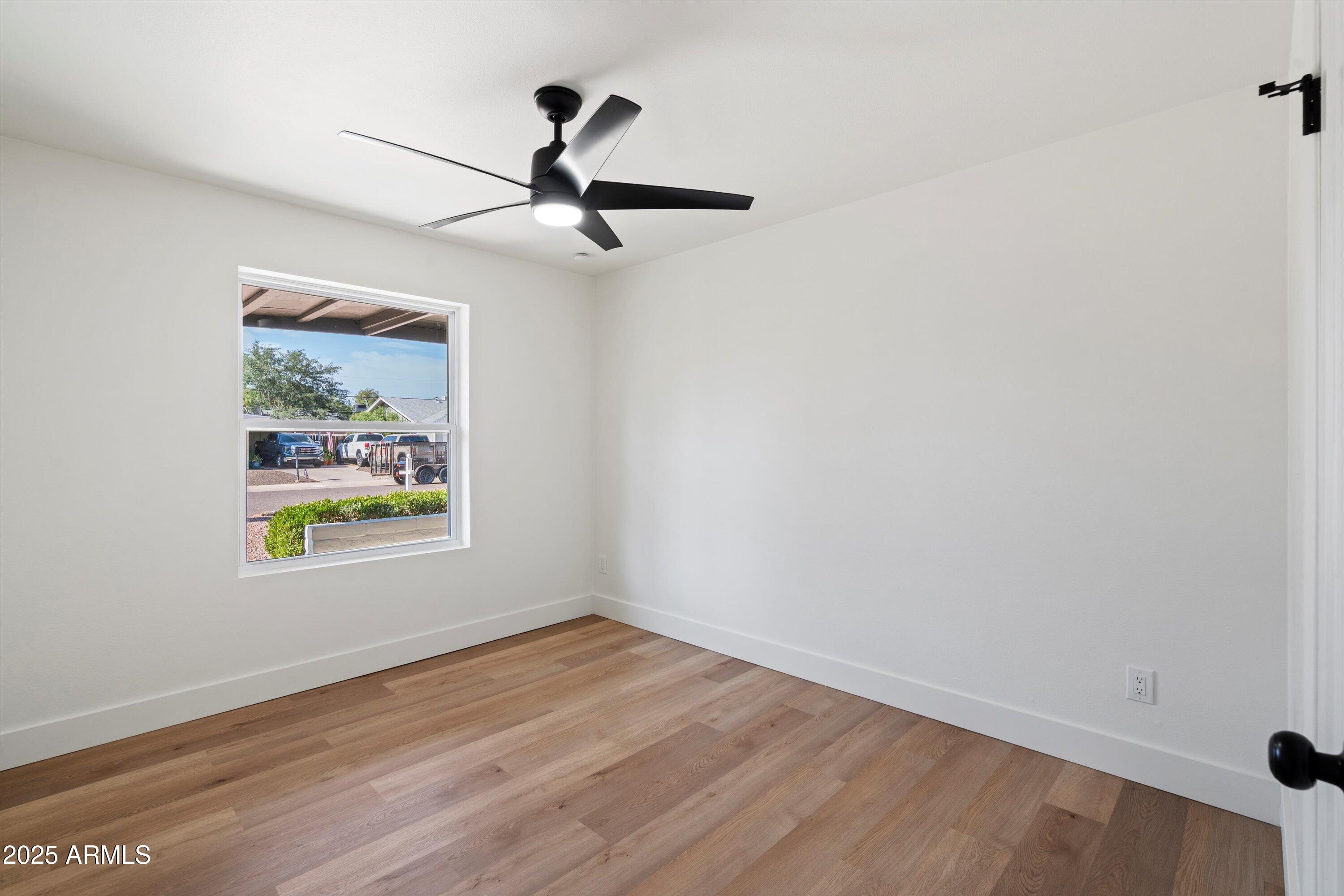 1713 West Royal Palm Road Phoenix, AZ 85021 - Photo 18 of 25 Bedroom 2