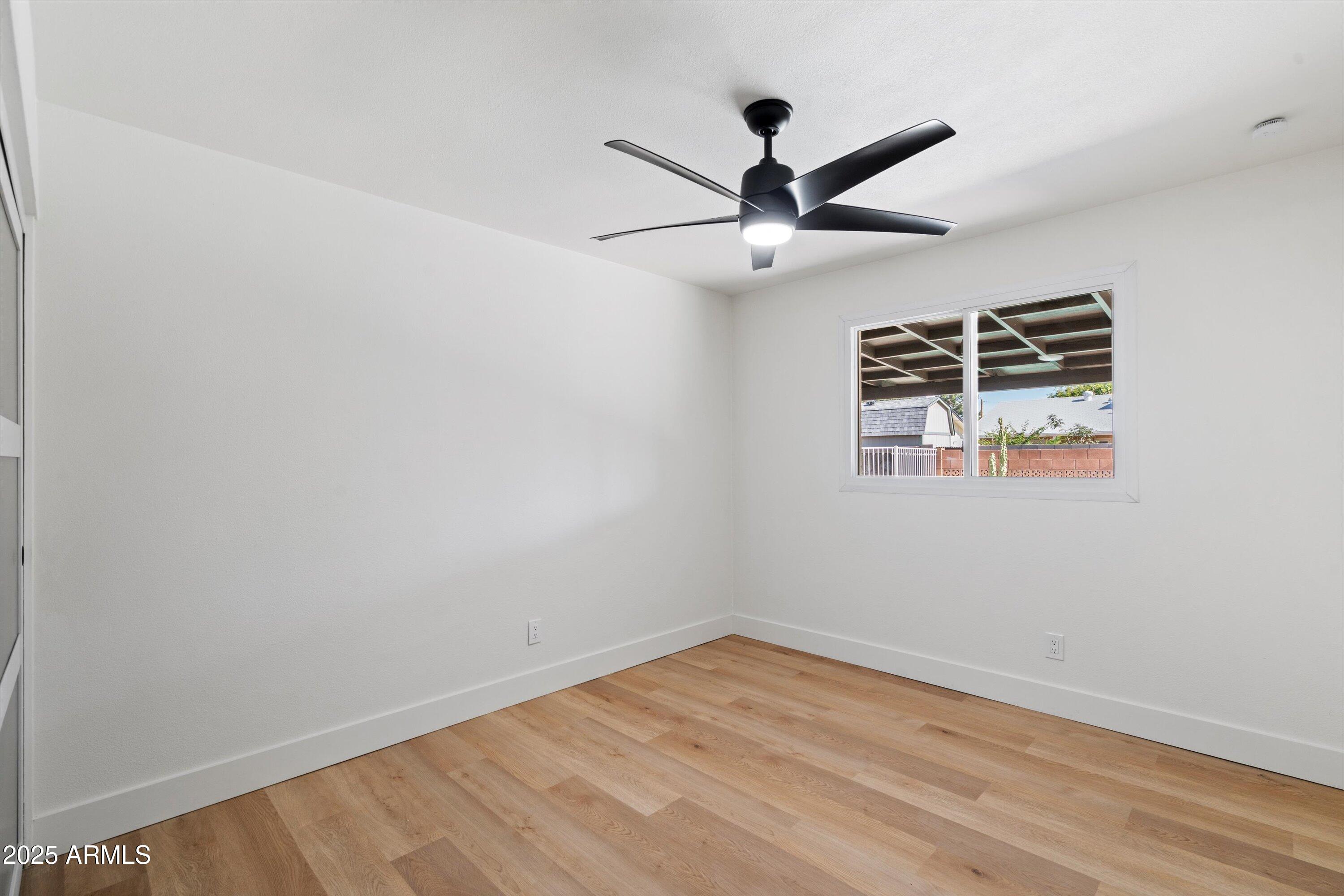 1713 West Royal Palm Road Phoenix, AZ 85021 - Photo 20 of 25 Bedroom 3