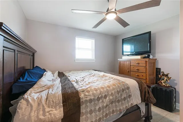 $224,900 | 419 West Josephine Street, Chalmette, LA 70043