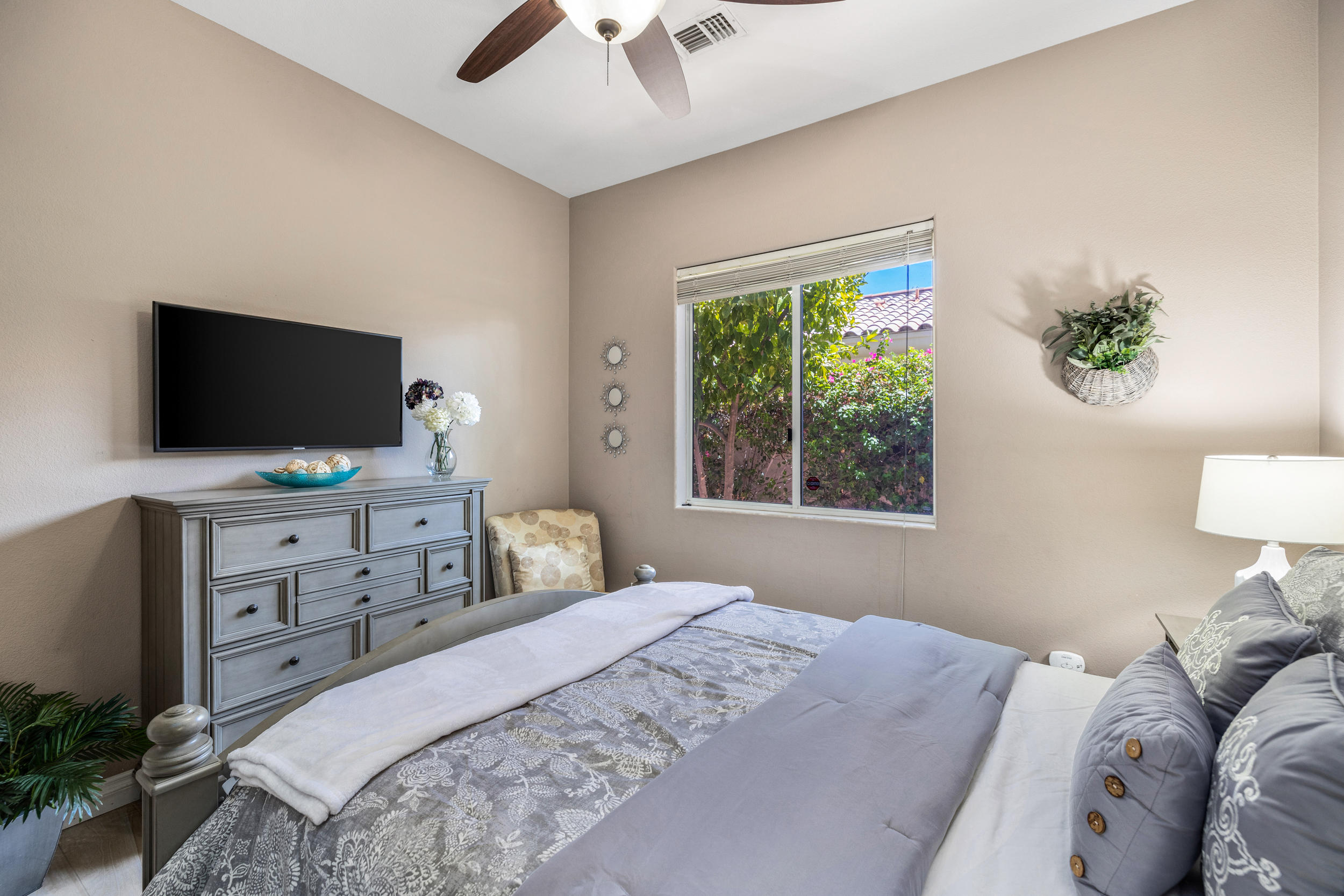 243 Loch Lomond Road Rancho Mirage, CA 92270 - Photo 12 of 42 068A3877