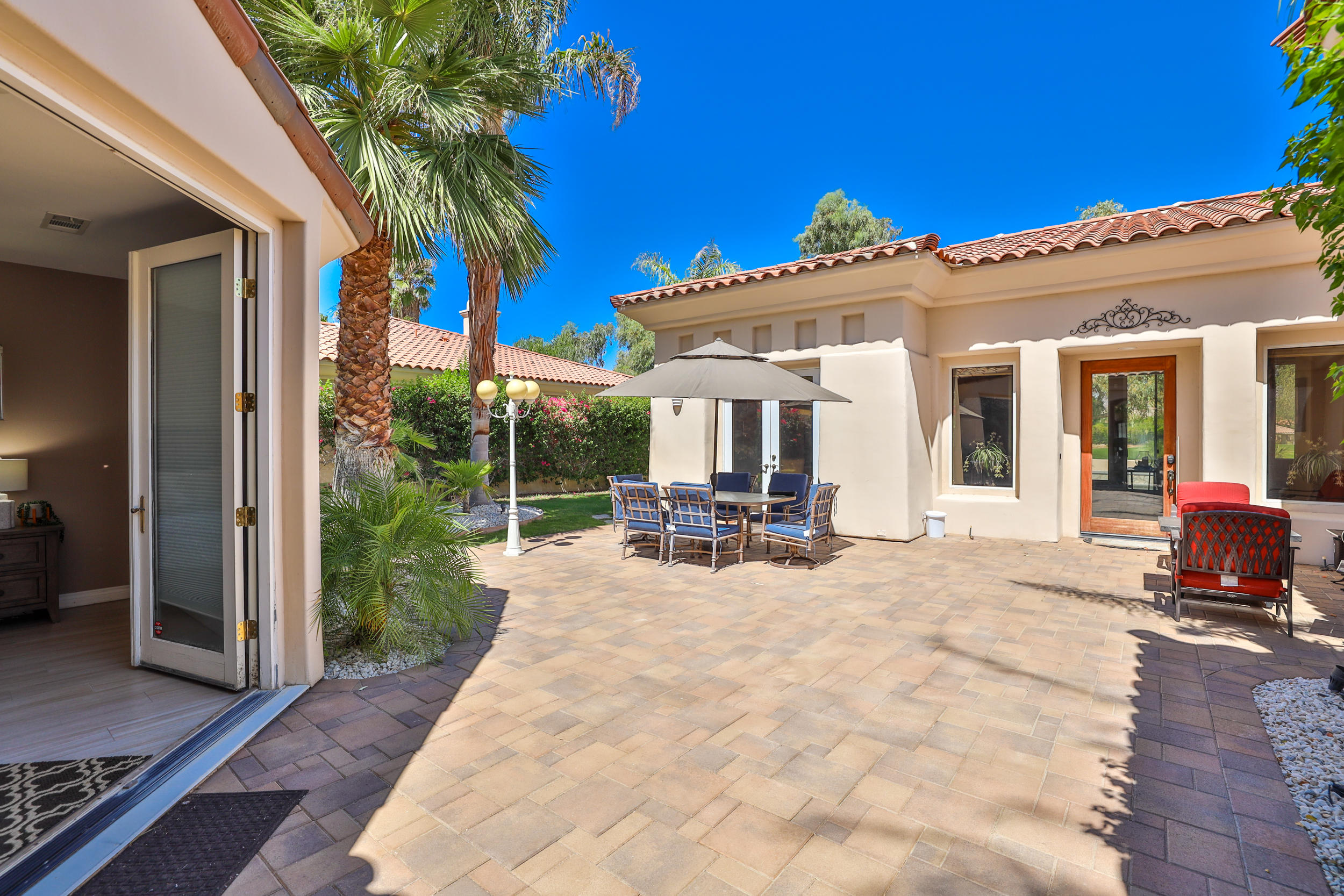243 Loch Lomond Road Rancho Mirage, CA 92270 - Photo 7 of 42 068A3851