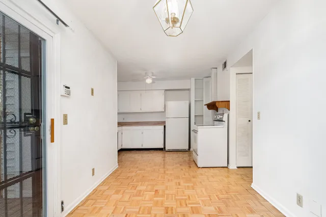 $1,700 | 3880 Priest Lake Drive, Unit 21, Nashville, TN 37217