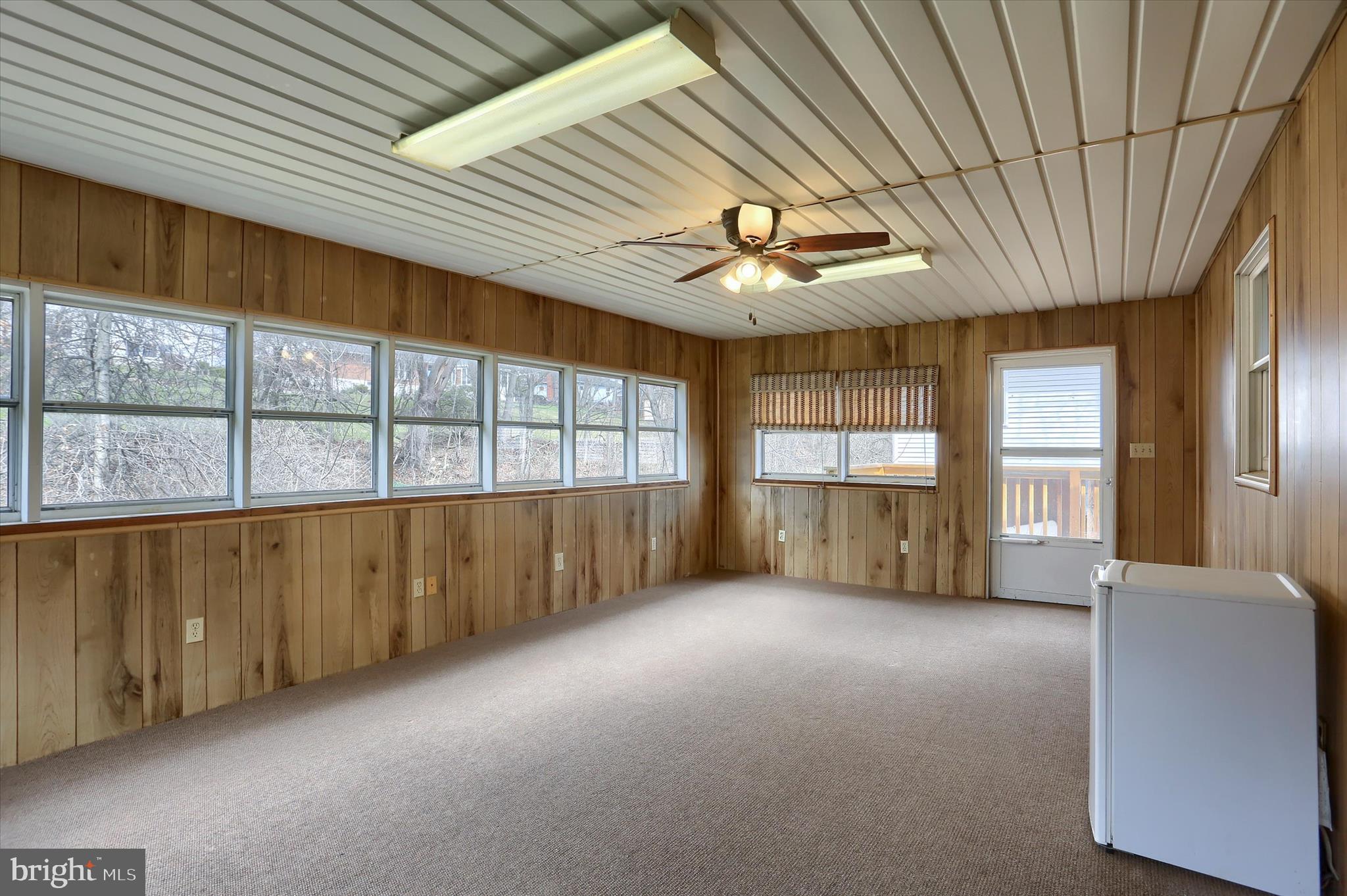 1132 Loop Drive Harrisburg, PA 17112 - Photo 14 of 43