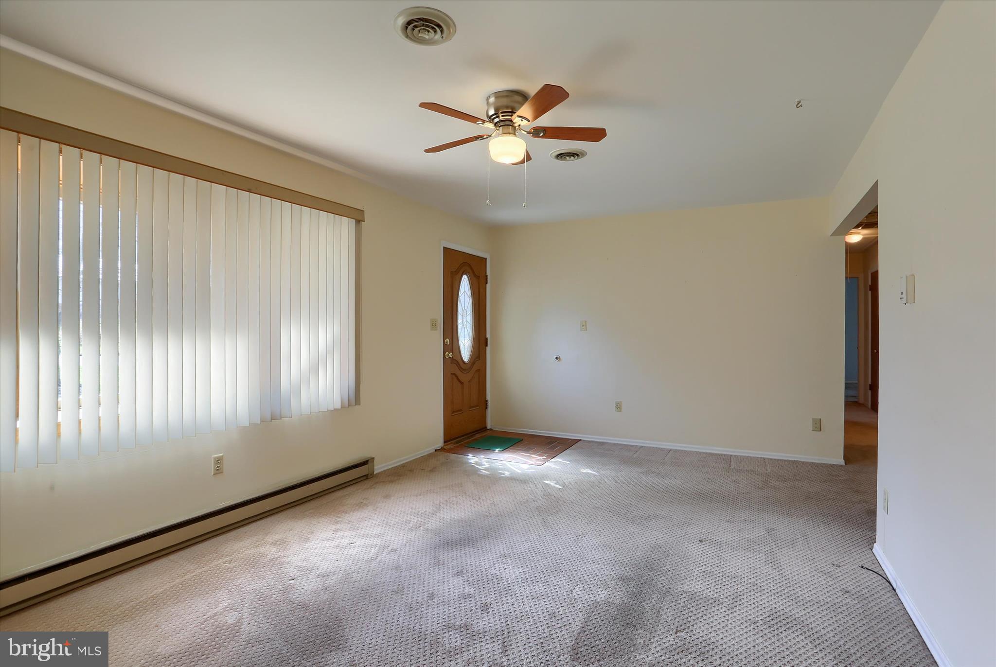 1132 Loop Drive Harrisburg, PA 17112 - Photo 8 of 43