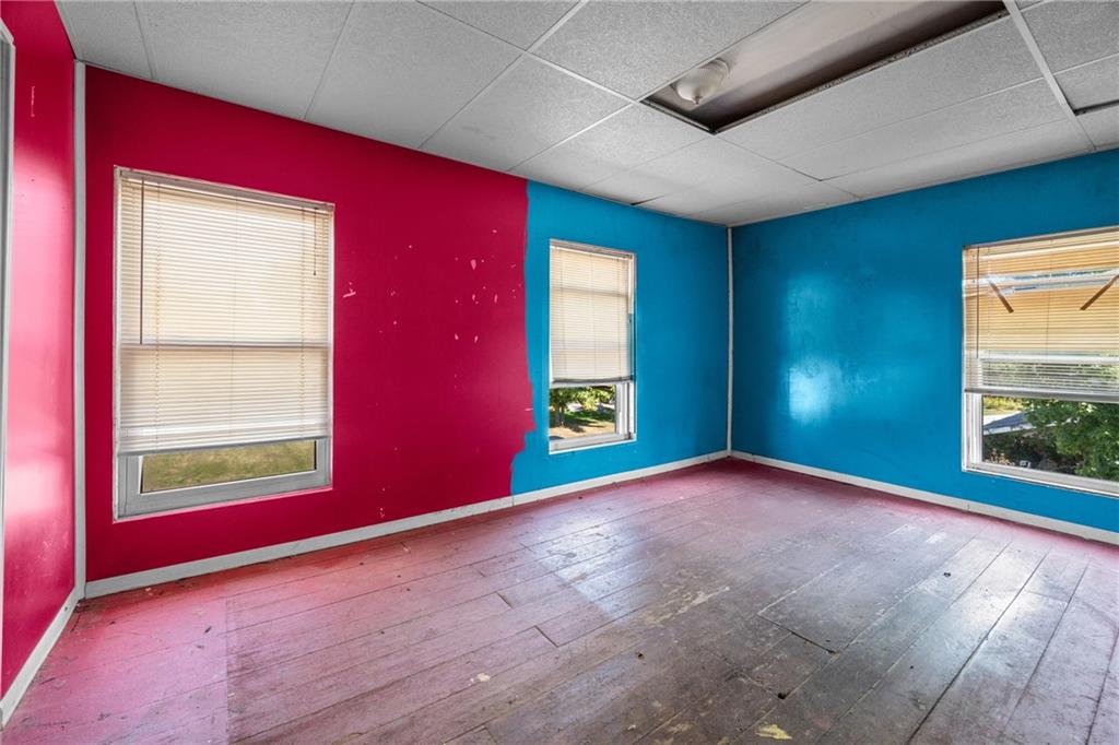 2019 Mercer West Middlesex Road Mercer, PA 16137 - Photo 9 of 17 an empty room with windows