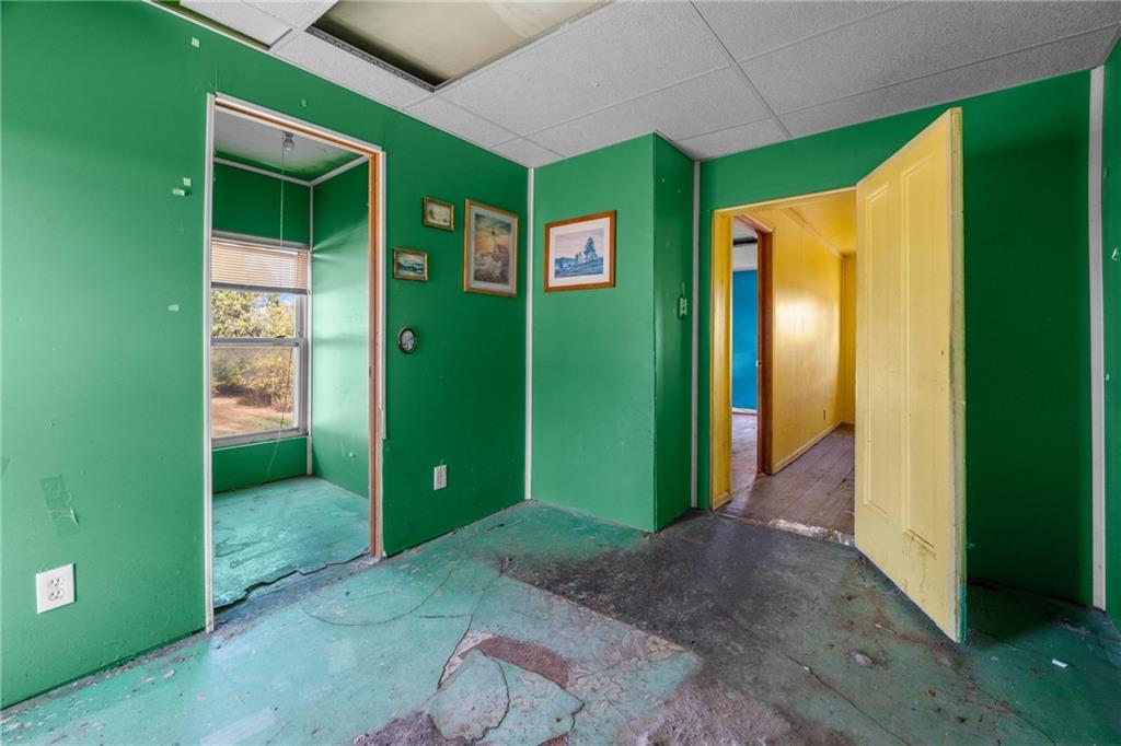 2019 Mercer West Middlesex Road Mercer, PA 16137 - Photo 10 of 17 a view of entryway with a garden