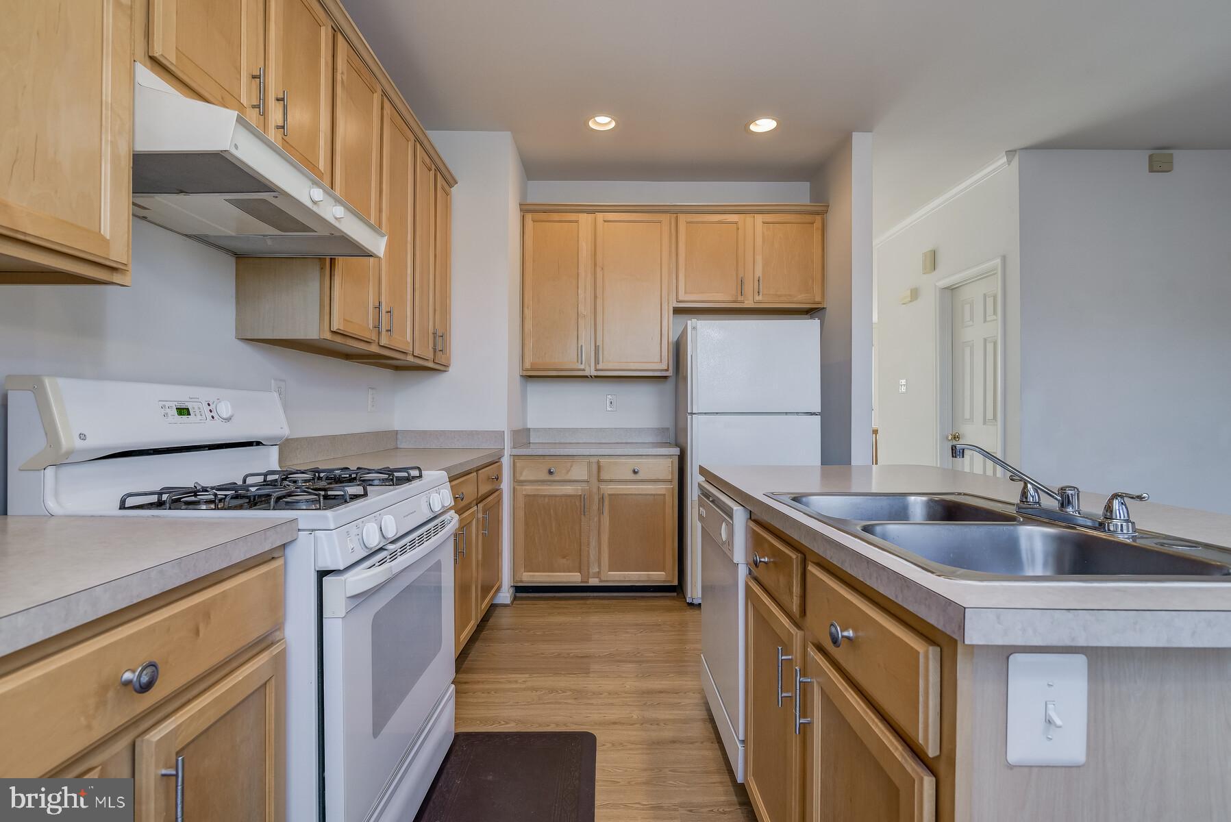 2930 St Helen Circle Silver Spring, MD 20906 - Photo 10 of 50 Gallery Image 10