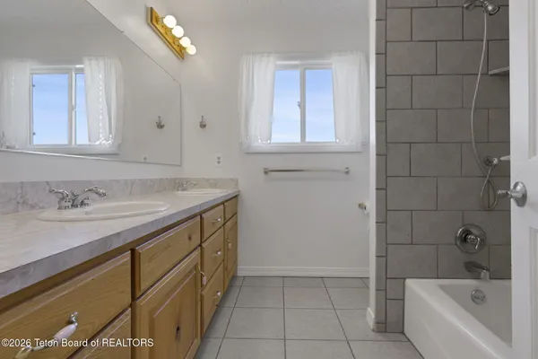 $1,100,000 | 4346 West 5250 South, Victor, ID 83455