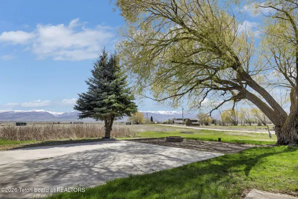 $1,100,000 | 4346 West 5250 South, Victor, ID 83455