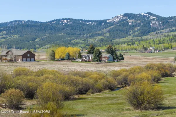 $1,100,000 | 4346 West 5250 South, Victor, ID 83455