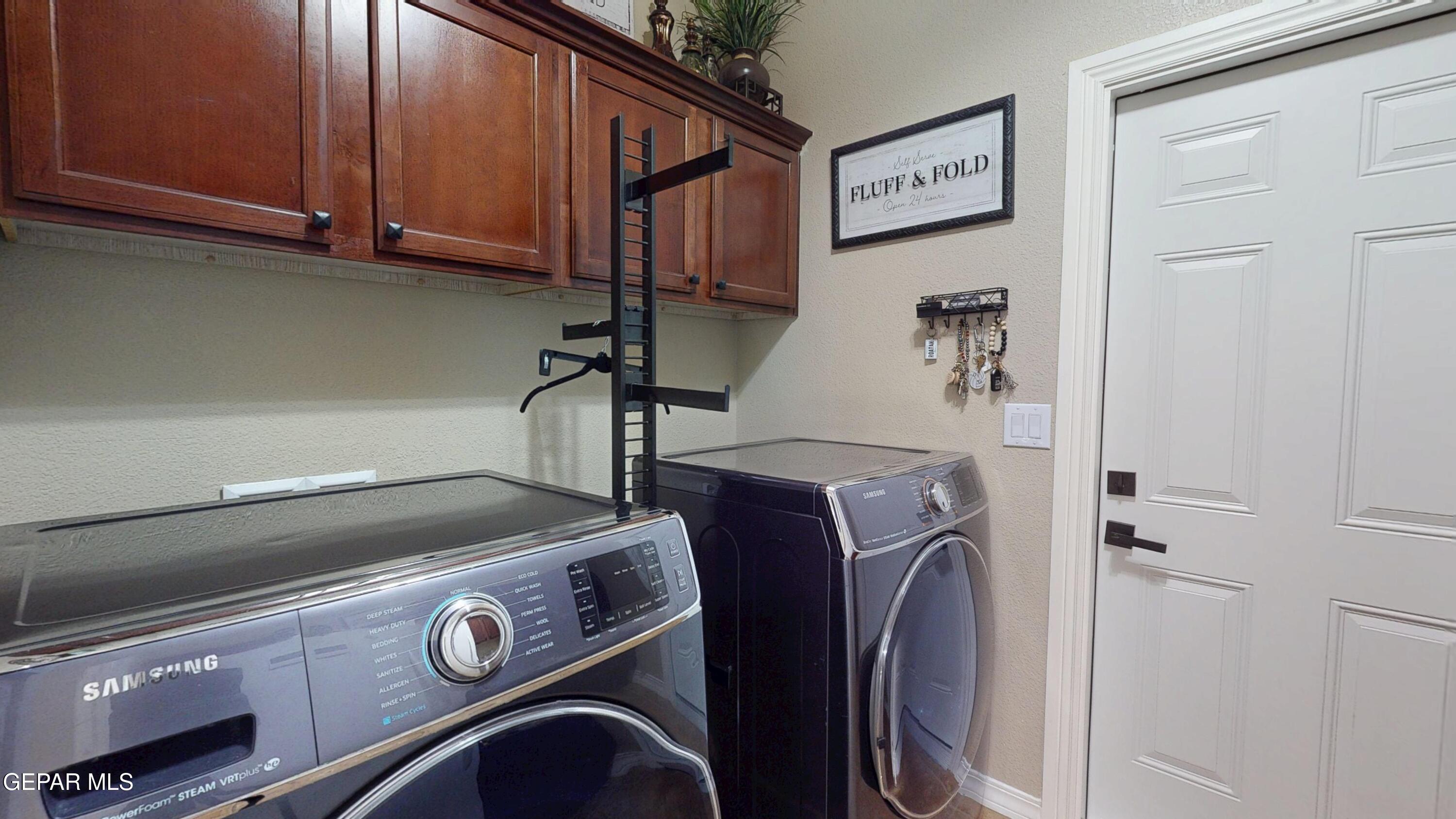 12239 Rathmore Drive El Paso, TX 79928 - Photo 19 of 60 Laundry Rm