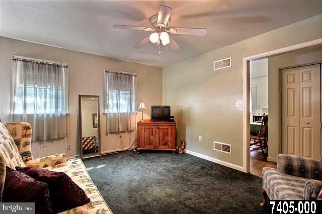7532 Lacey Ln Spring Grove Pa Spring Grove, PA 17362 - Photo 13 of 25