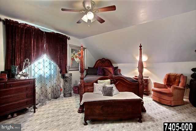 7532 Lacey Ln Spring Grove Pa Spring Grove, PA 17362 - Photo 9 of 25