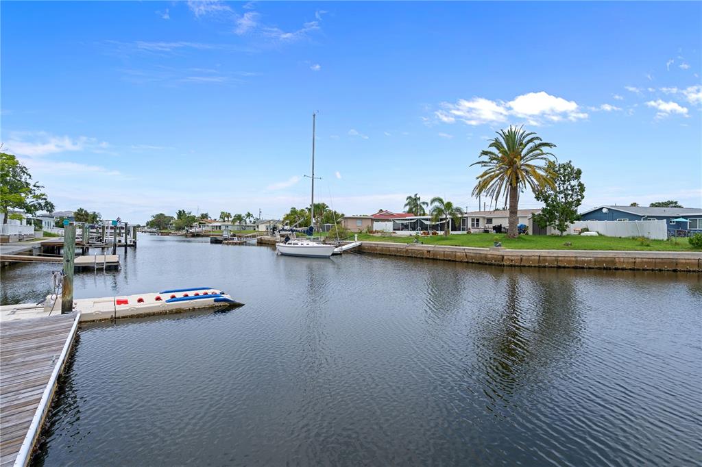 4865 Shell Stream Boulevard New Port Richey, FL 34652 - Photo 34 of 36