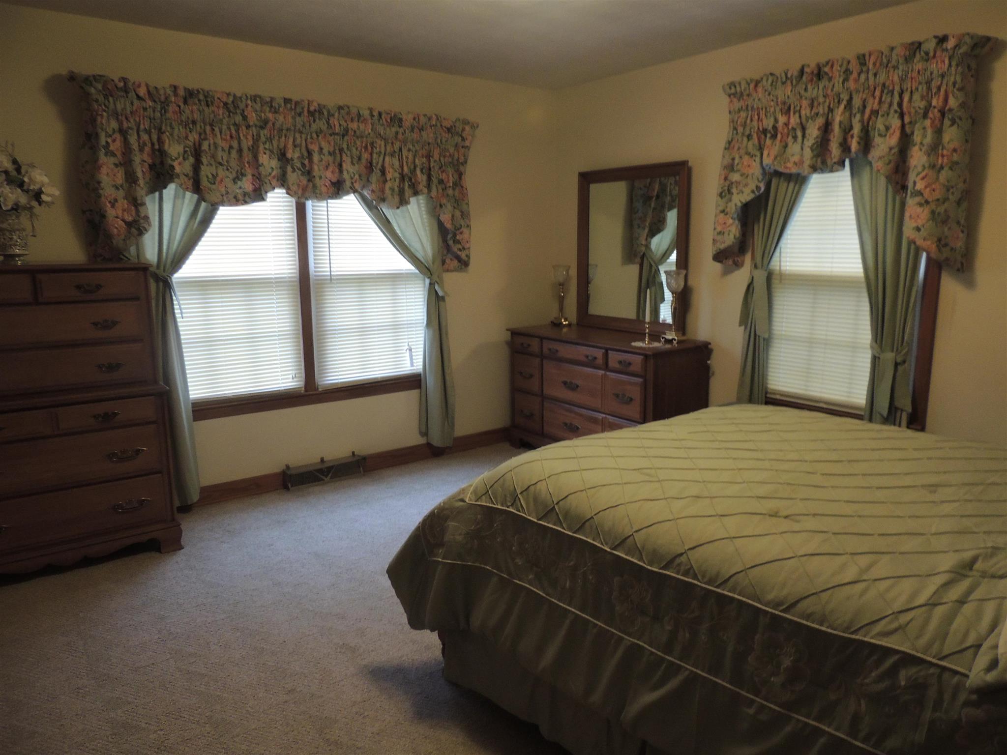 5741 Highway 357 Campobello, SC 29322 - Photo 17 of 20