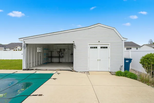 $425,000 | 855 Magnolia Drive, Bourbonnais, IL 60914