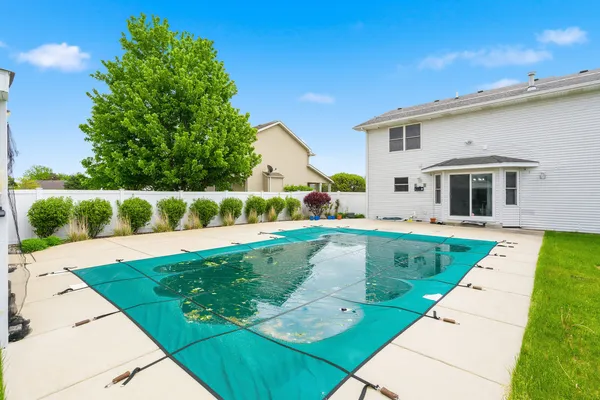 $425,000 | 855 Magnolia Drive, Bourbonnais, IL 60914