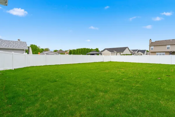 $425,000 | 855 Magnolia Drive, Bourbonnais, IL 60914