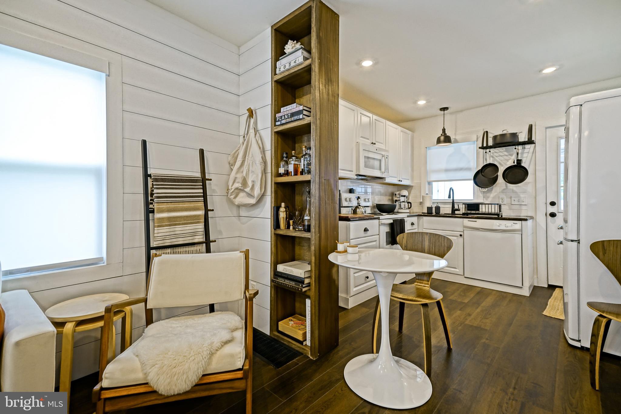 20594 Bay Road, Unit 9 Rehoboth Beach, DE 19971 - Photo 14 of 41 Gallery Image 14