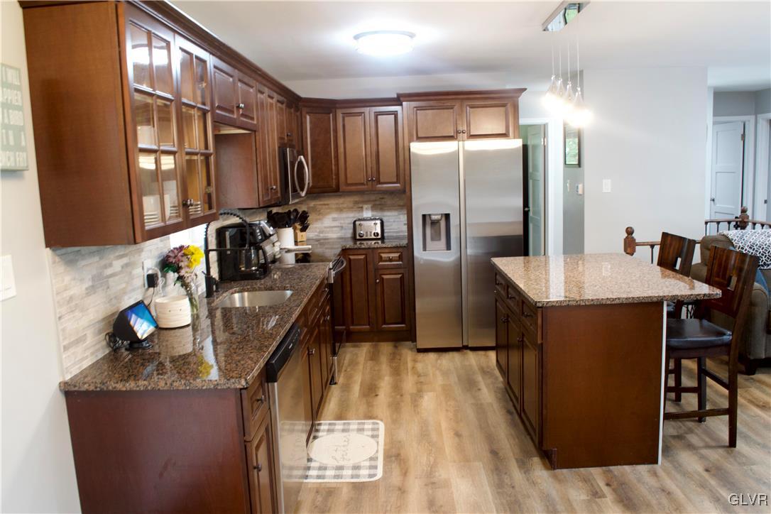 3883 East Hopewell Road Center Valley, PA 18034 - Photo 8 of 25 Gallery Image 8