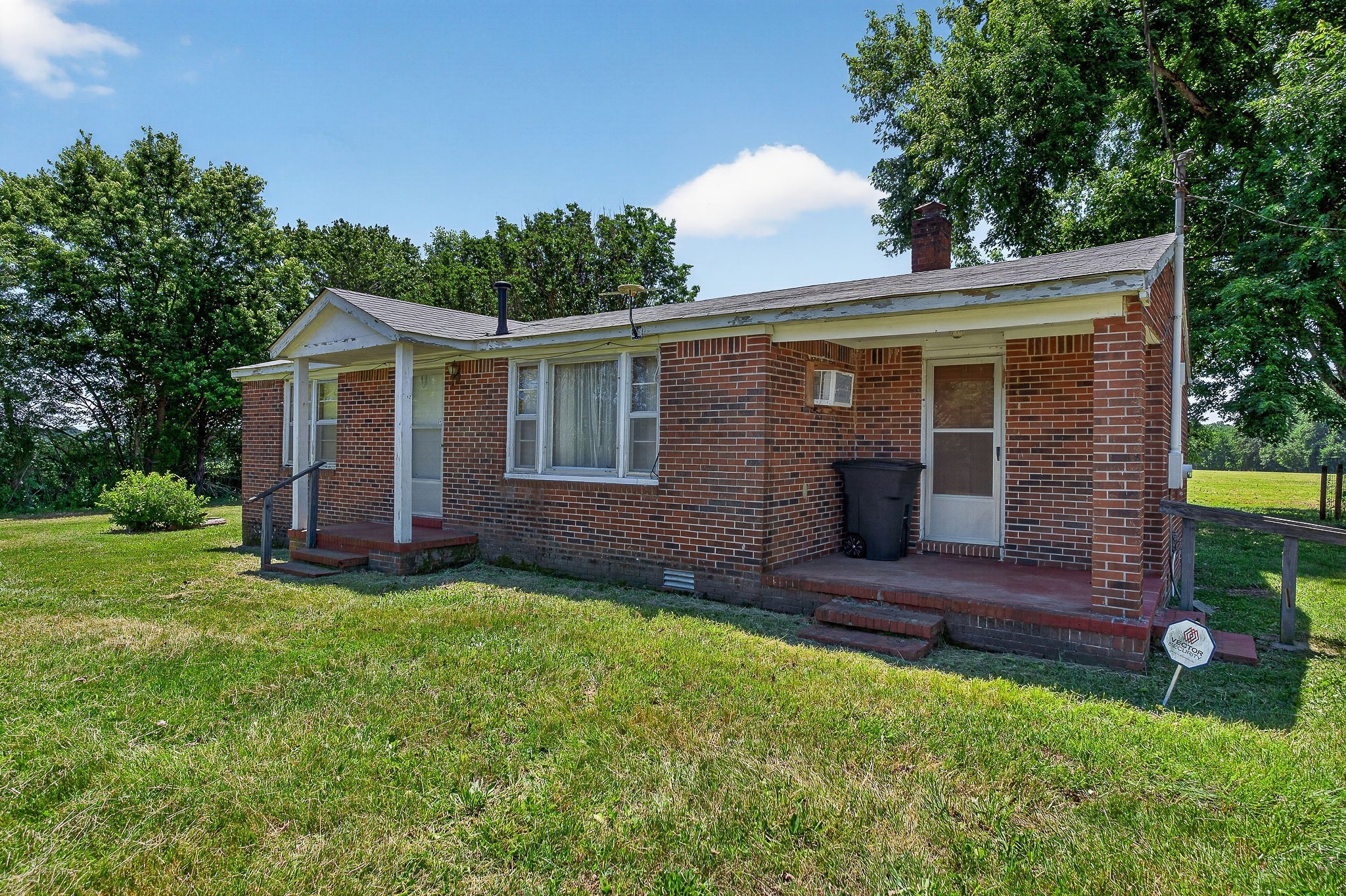389 Lowery Road Smithville, TN 37166 - Photo 11 of 26