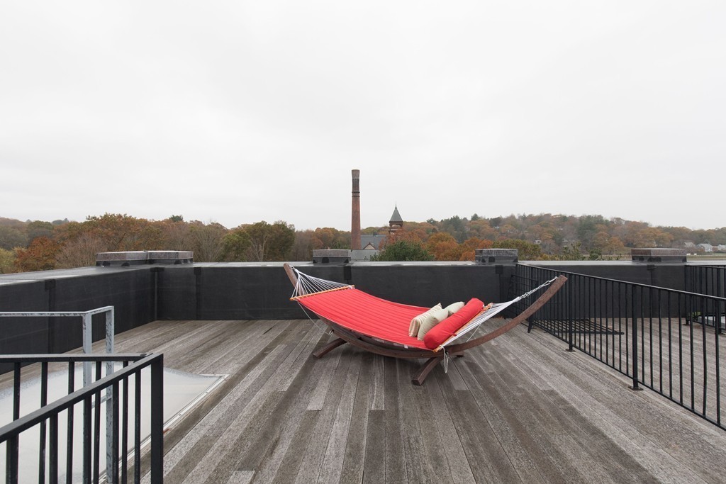 2420 Beacon Street, Unit PH6 Boston, MA 02467 - Photo 19 of 25