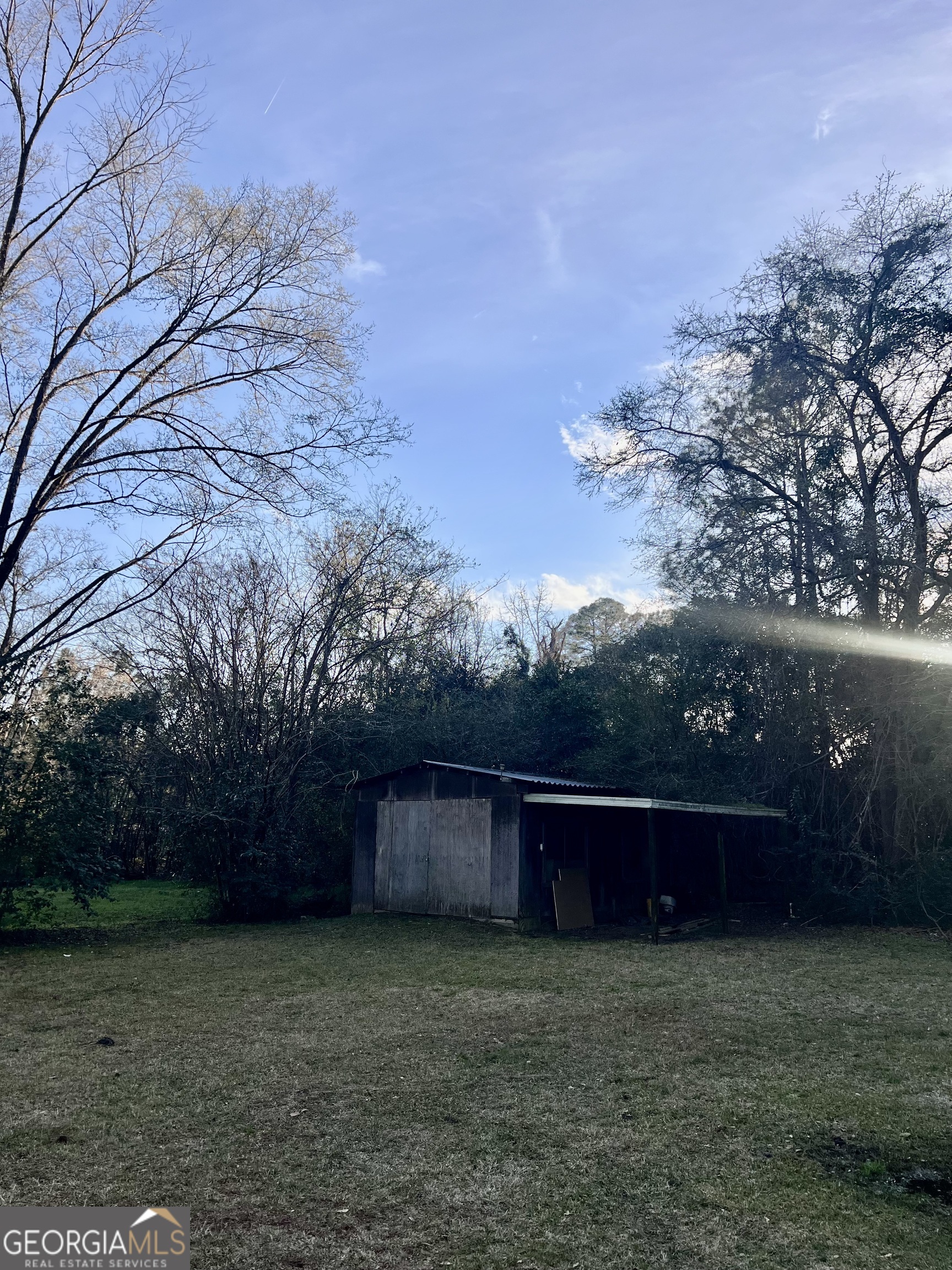 150 West P Lowery Road Eastman, GA 31023 - Photo 12 of 36 Outside storage building