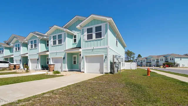 $2,200 | 7467 Shadow Lake Drive, Panama City Beach, FL 32407