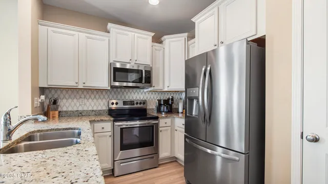 $2,200 | 7467 Shadow Lake Drive, Panama City Beach, FL 32407