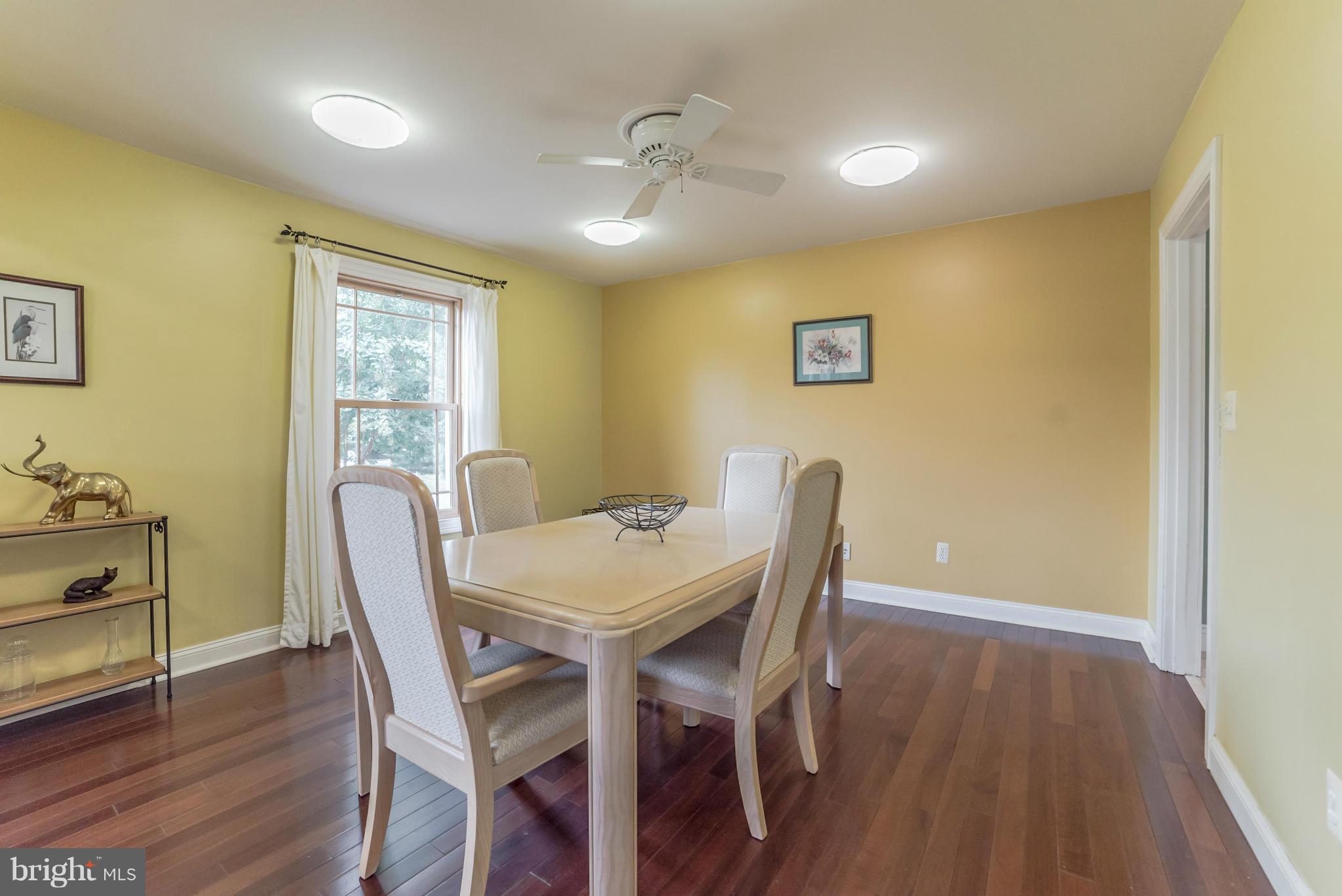 6128 Fishers Station Road Lothian, MD 20711 - Photo 11 of 30 Dining Room