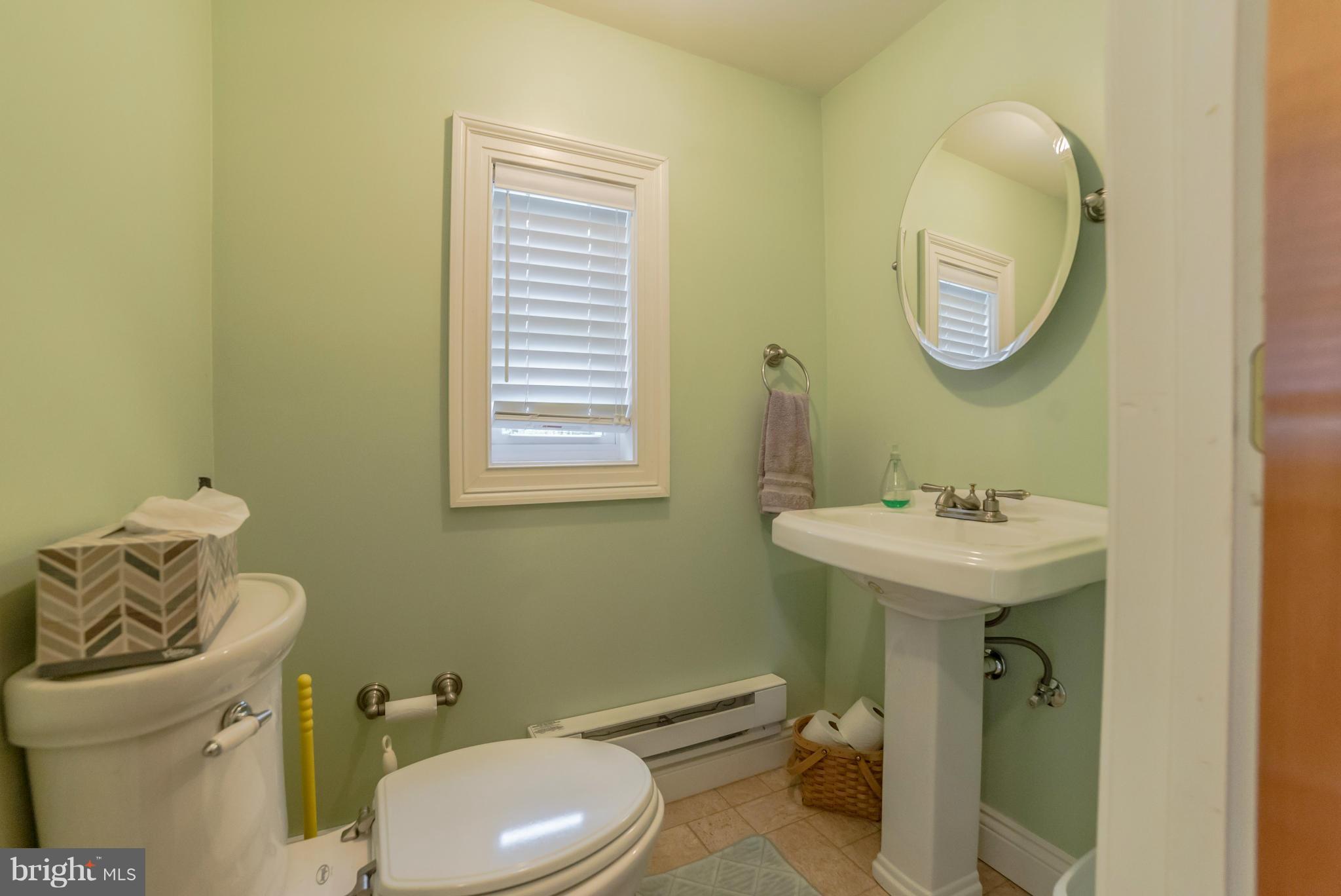 6128 Fishers Station Road Lothian, MD 20711 - Photo 14 of 30 Bath