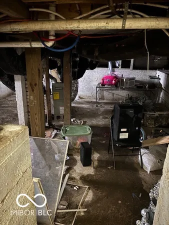 $69,900 | 1700 South Walnut Street, Muncie, IN 47302