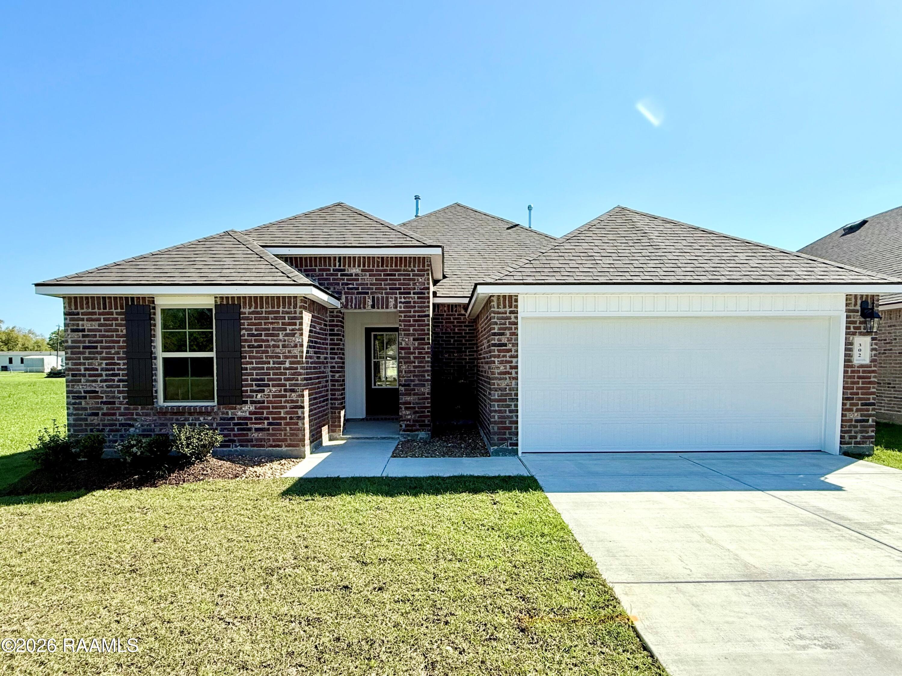 302 Oak Heights